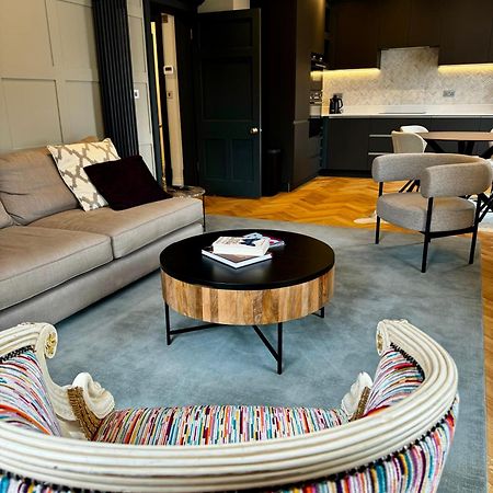 Macbeths Corner High End Luxury Apartment In Centre With Parking Stratford-upon-Avon Eksteriør bilde